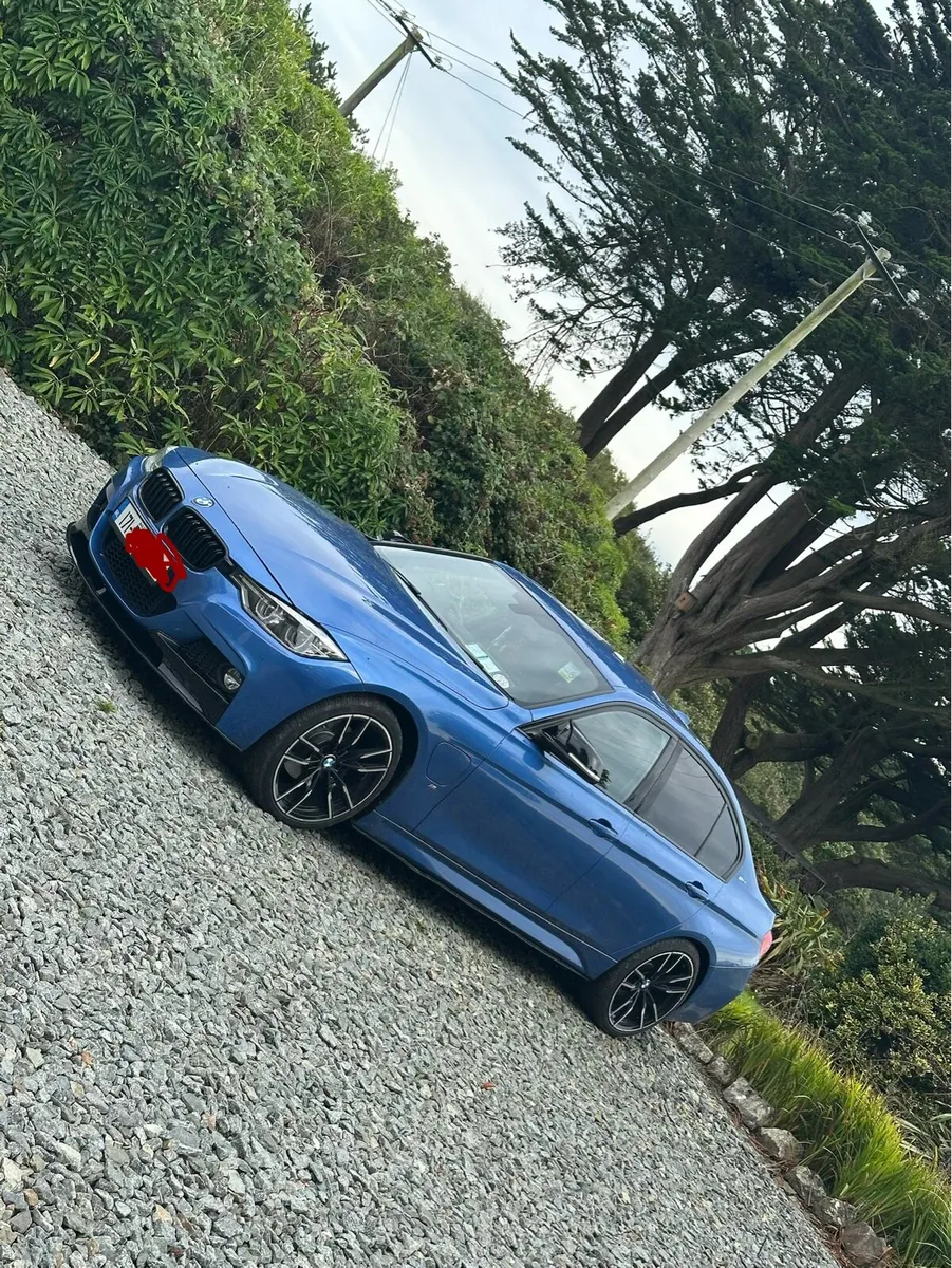 Car - Image 2