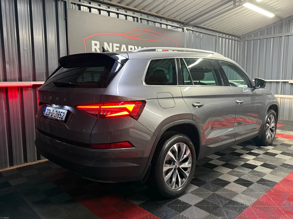 2023 Skoda Kodiaq 2.0 TDI 150HP DSG Ambition 7 Sea - Image 3