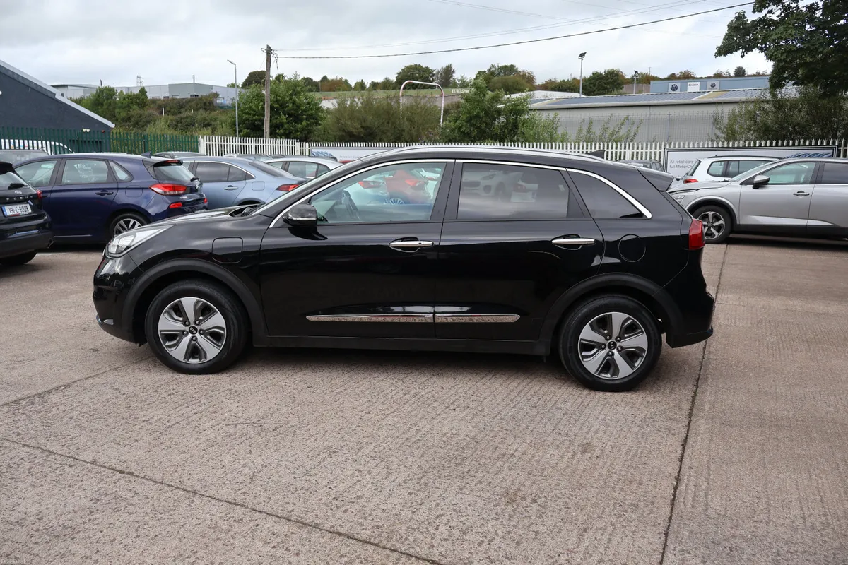 Kia Niro PHEV Huge Spec 94,000Km New NCT 1 Owner! - Image 6