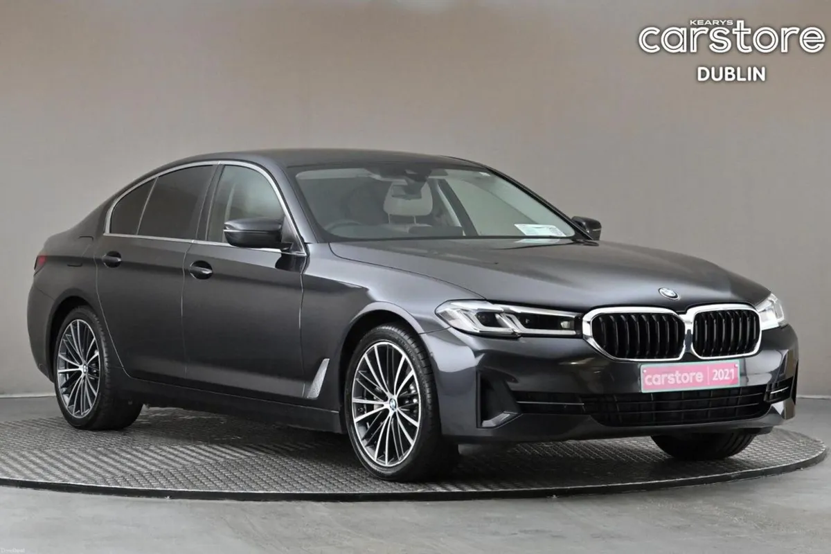BMW 5-Series 530E SE PHEV - Image 1
