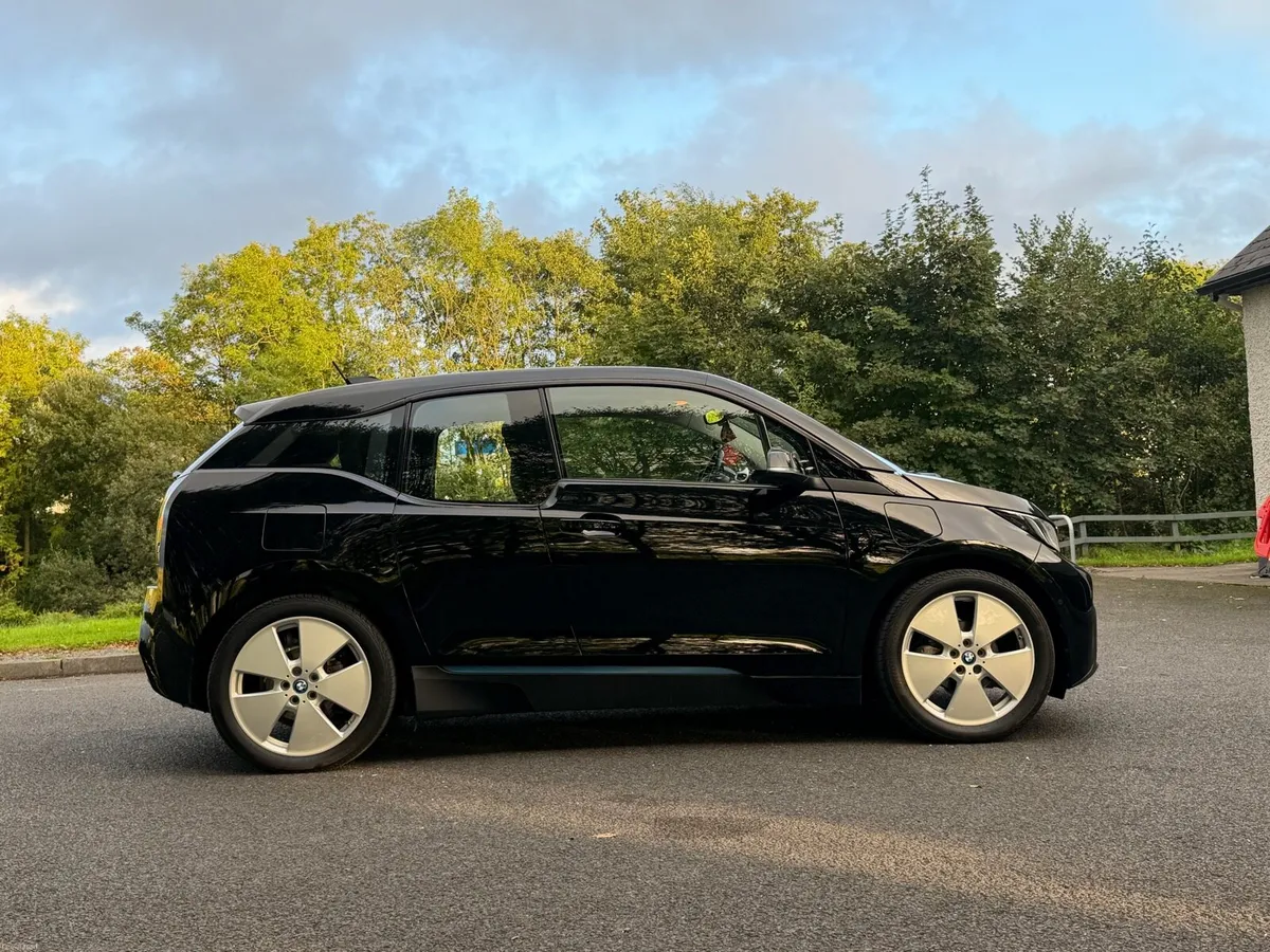 2017 BMW i3 Automatic Plug In Hybrid NCT And Tax - Image 5