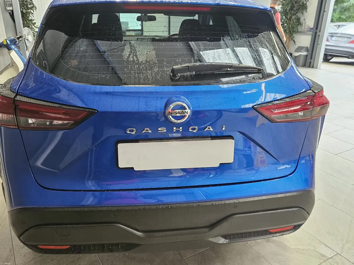 221 NISSAN QASHQAI MILD HYBRID - Image 4