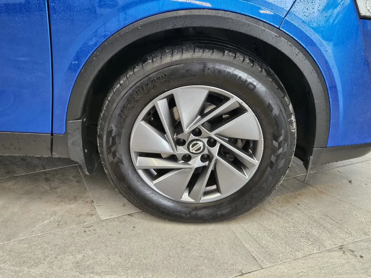 221 NISSAN QASHQAI MILD HYBRID - Image 6