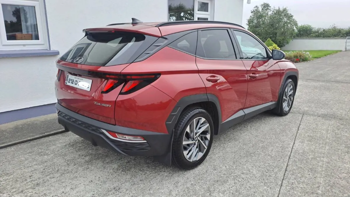 2021 Hyundai Tuscon Executive~~Taxed & Tested~~ - Image 3