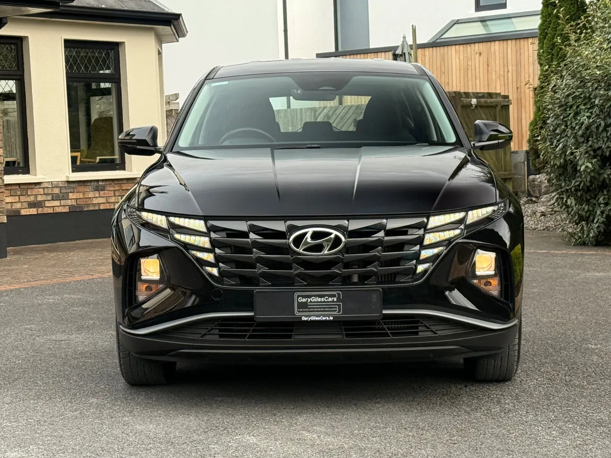 Immaculate 241 Hyundai Tucson Comfort Plus! - Image 2