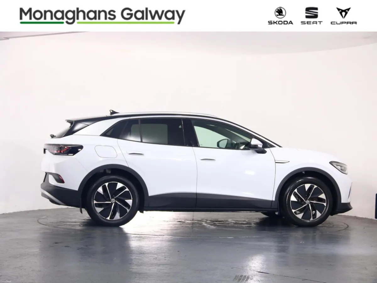 Volkswagen ID.4 STYLE 52KWH *TOP SPEC, PAN ROOF* - Image 2
