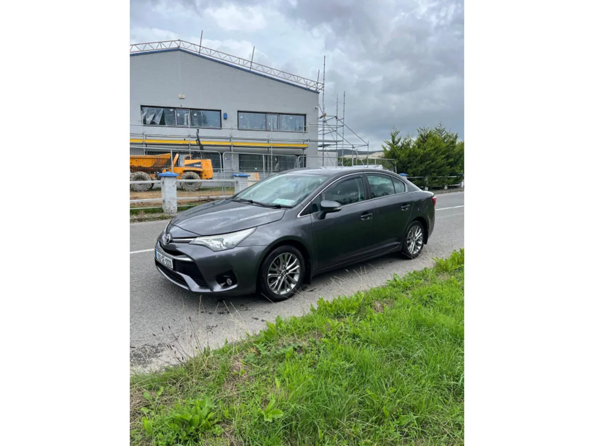 Toyota Avensis 2.0 D-4D BUSINESS EDITION OVERMOUNT - Image 1