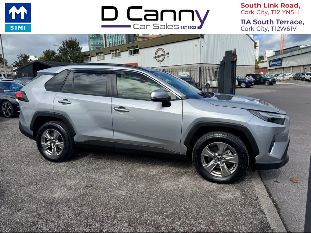 Toyota RAV4 Hybrid X 4X4 - Image 2