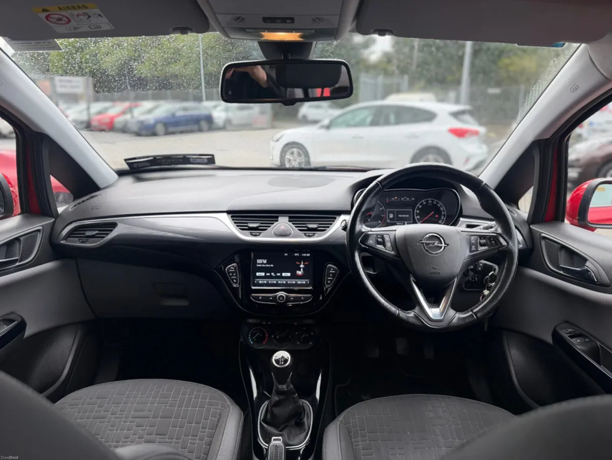 Opel Corsa 1.4 SE - FULL DEALER HIST - HIGH SPEC - Image 3
