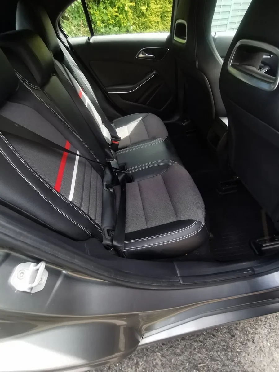 Mercedes-Benz A-Class 2014 - Image 6