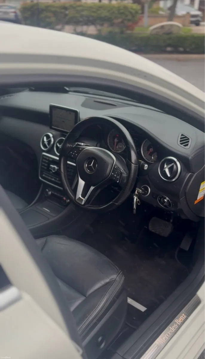 Mercedes A180 Automatic - Image 2