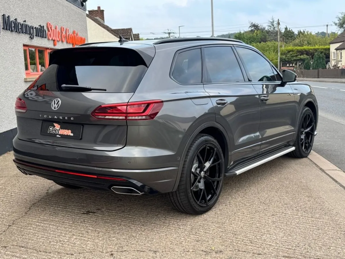 3.0 TDI V6 R-Line Tech SUV 5dr Diesel Tiptronic 4M - Image 5