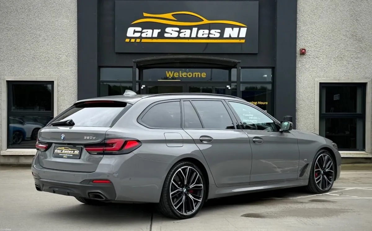 2.0 520d MHT M Sport Touring 5dr Diesel Hybrid Ste - Image 4