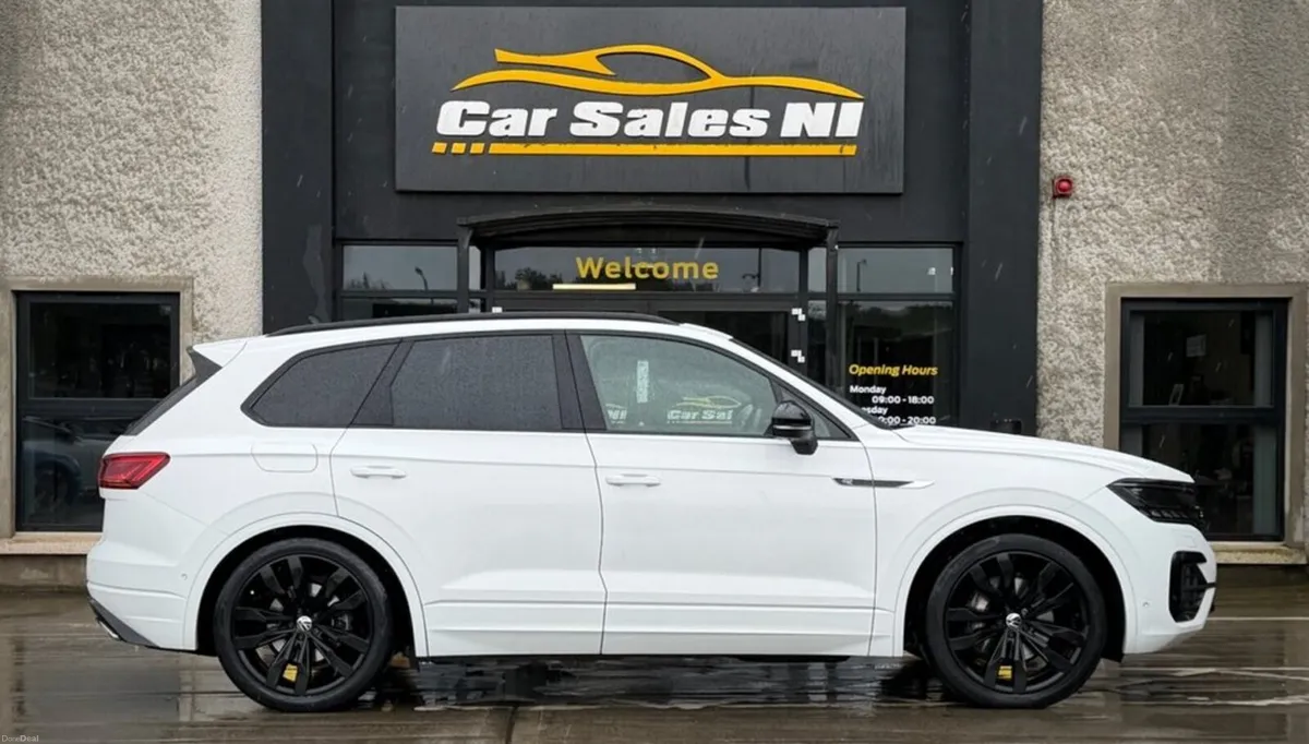 3.0 TDI V6 Black Edition SUV 5dr Diesel Tiptronic - Image 3