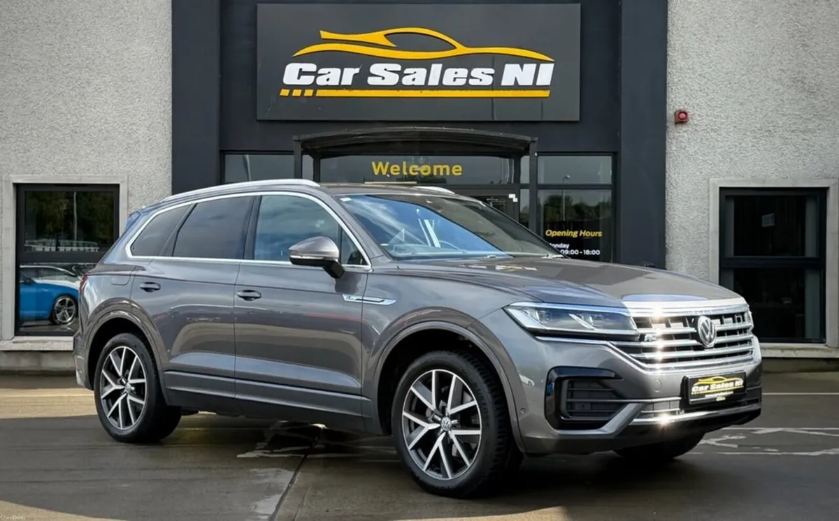 3.0 TDI V6 R-Line SUV 5dr Diesel Tiptronic 4Motion - Image 1