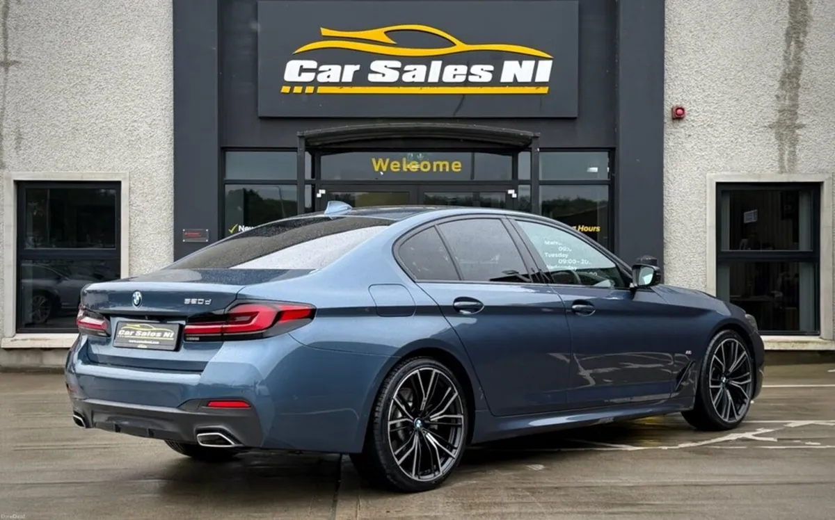 2.0 520d MHT M Sport Saloon 4dr Diesel Hybrid Step - Image 3