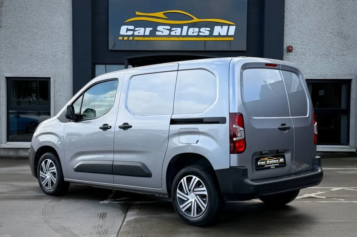 1.5 BlueHDi 1000 Enterprise Edition M Panel Van 5d - Image 6