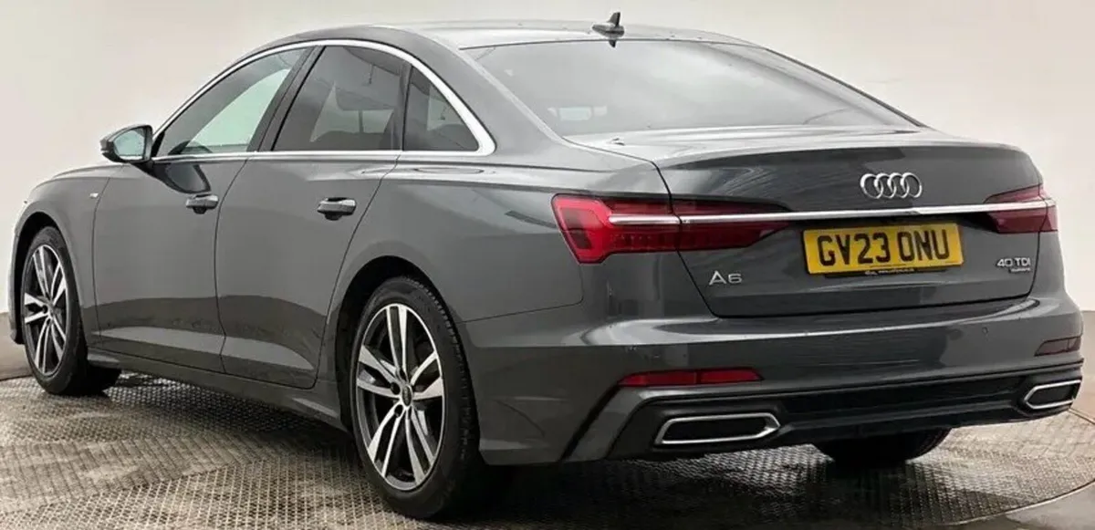 2.0 TDI 40 S line Saloon 4dr Diesel S Tronic quatt - Image 3