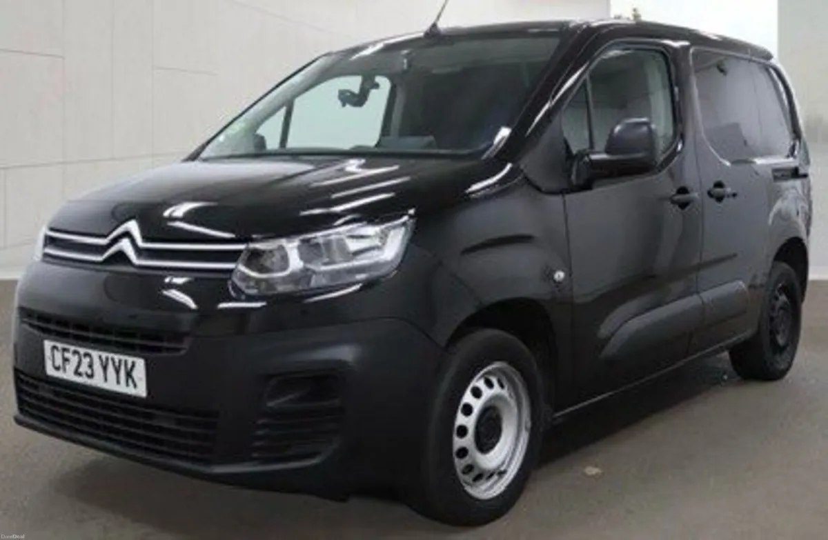 1.5 BlueHDi 1000 Enterprise Edition M Panel Van 5d - Image 2