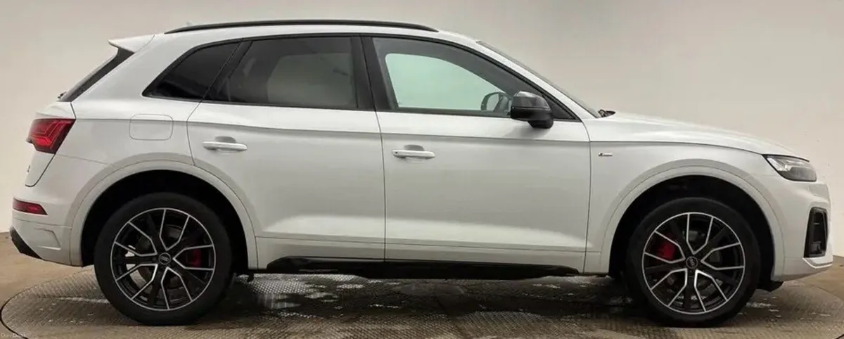 2.0 TDI 40 Edition 1 SUV 5dr Diesel S Tronic quatt - Image 3
