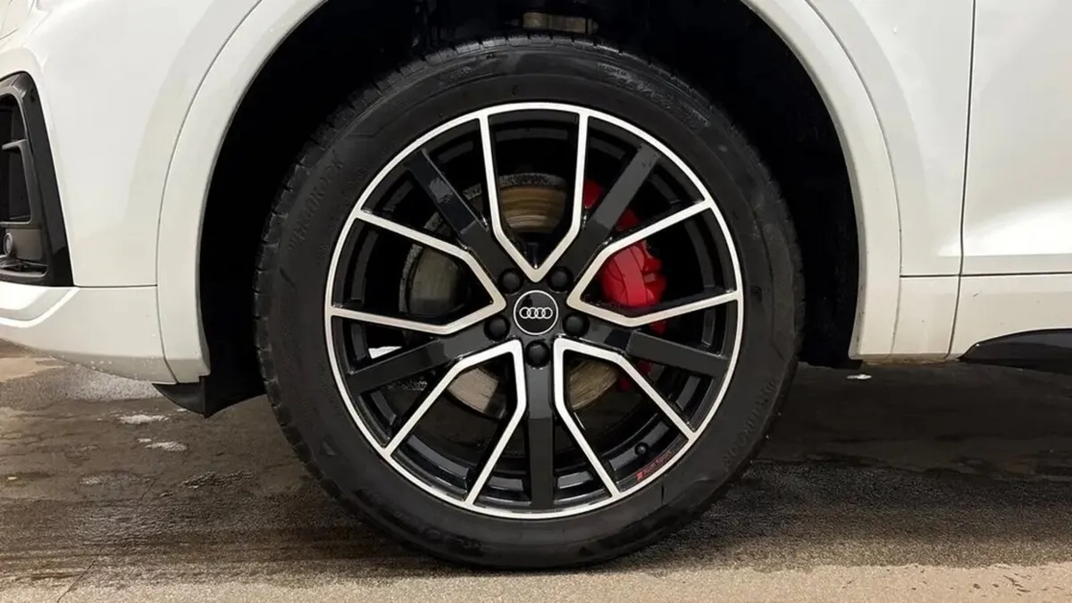 2.0 TDI 40 Edition 1 SUV 5dr Diesel S Tronic quatt - Image 4