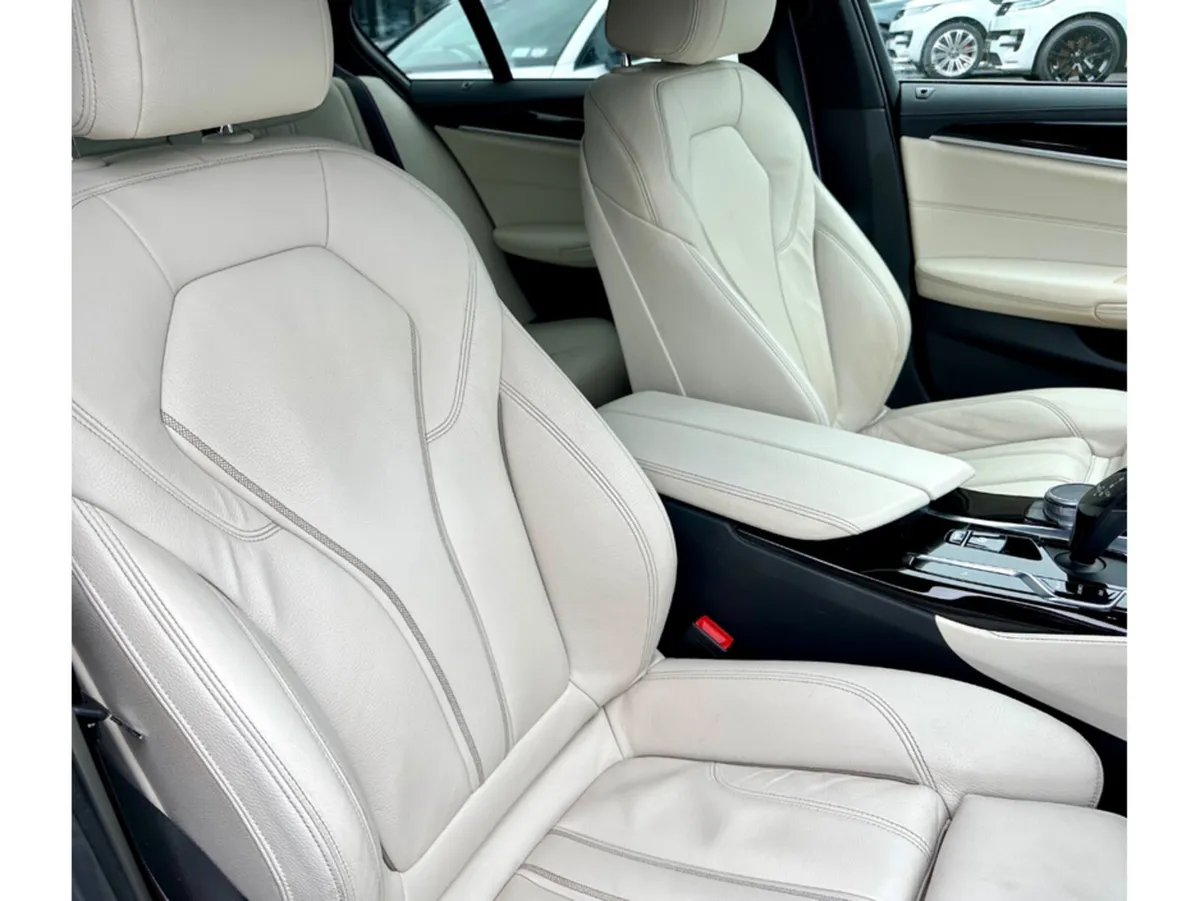 BMW 5-Series D 5SMA 4DR AUTO M SPORT - Image 5