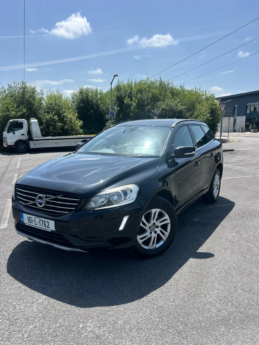 Volvo XC60 D4 (190BHP) FWD SE - Image 3