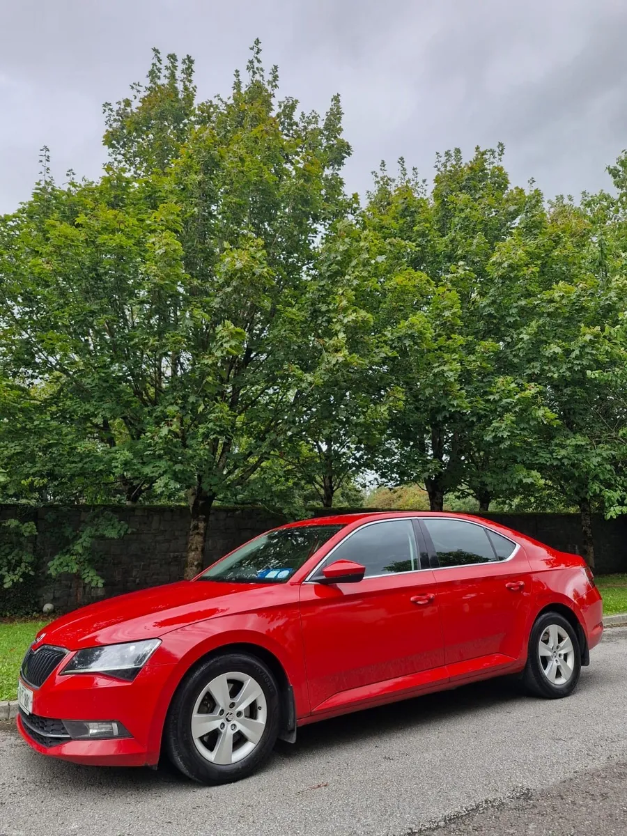 161 Skoda Superb DSG NCT&TAX - Image 4