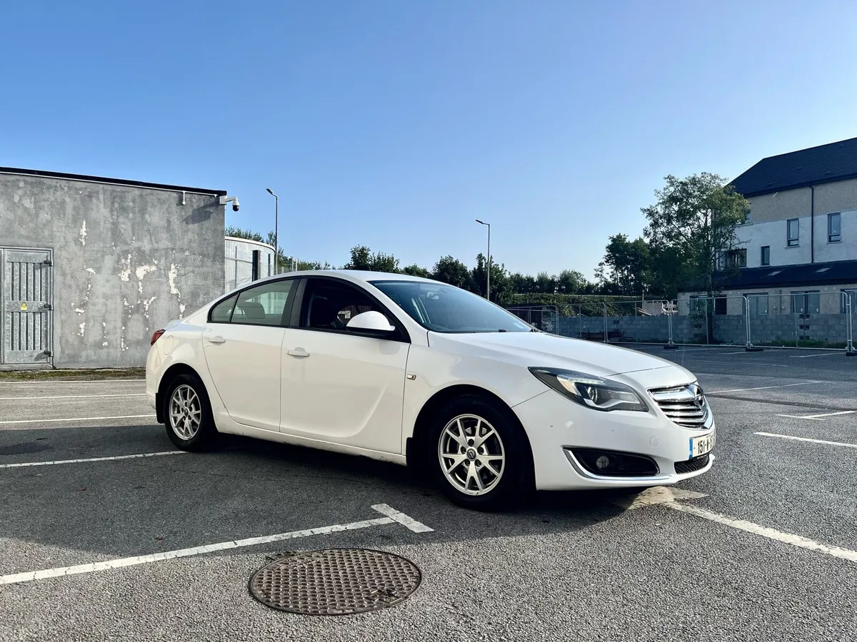 2015 Opel Insignia - Image 2