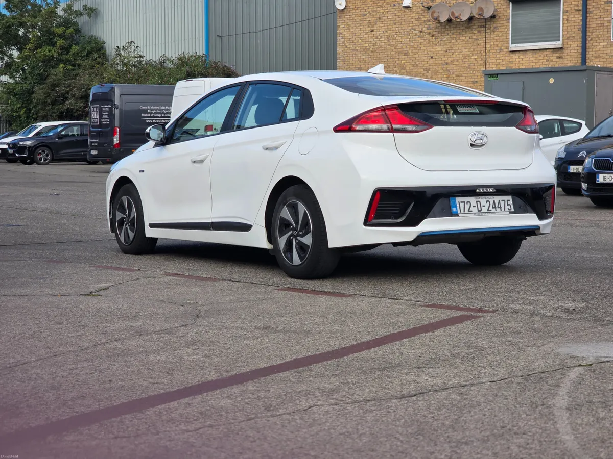 Hyundai IONIQ 1.6 Hybrid - Image 5