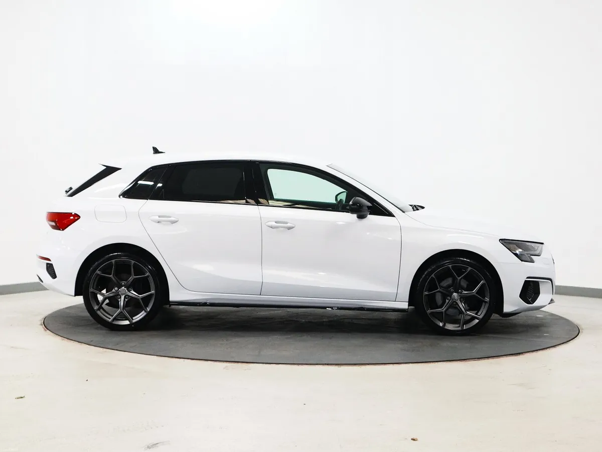 *119* 2023 Audi A3 1.4TFSI SPORT - Image 2