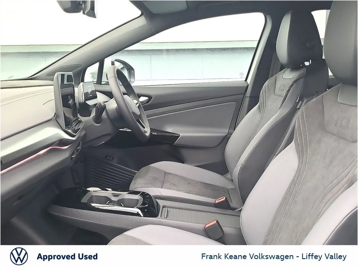 Volkswagen ID.4 *NEW* PRO PLUS *SEPTEMBER STOCK OF - Image 4