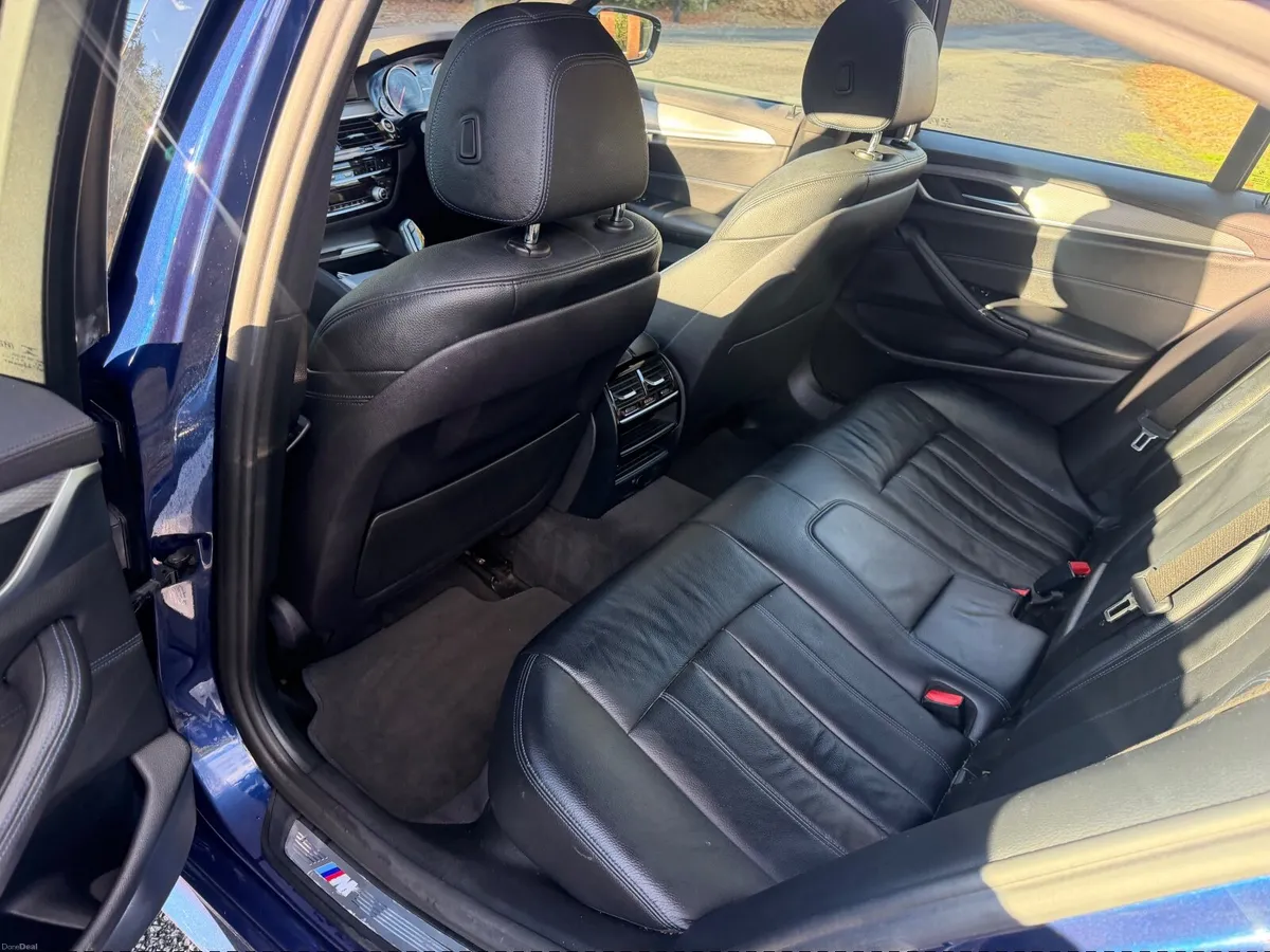 BMW 5-Series 2018 - Image 5
