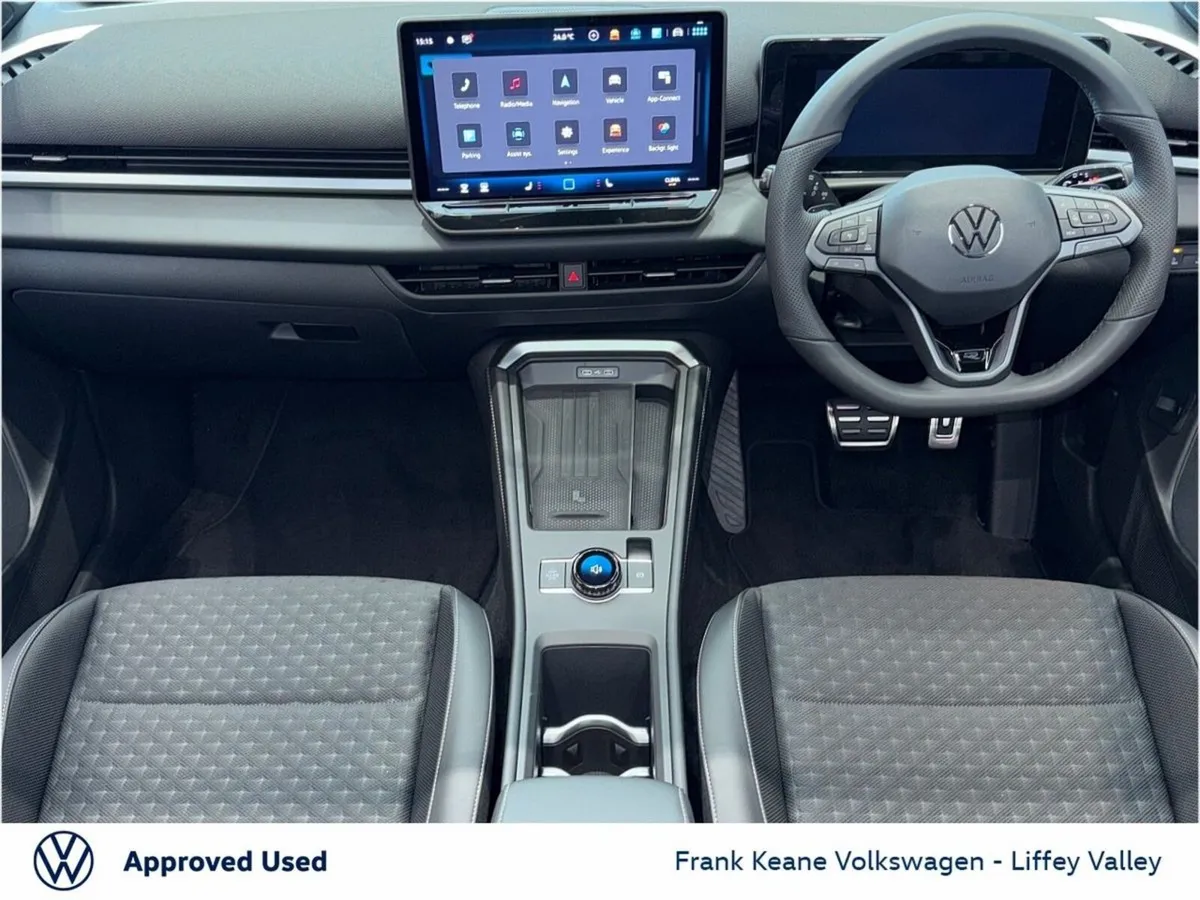 Volkswagen T-Roc *NEW* R-LINE AUTO 1.5 MHEV 150BHP - Image 2