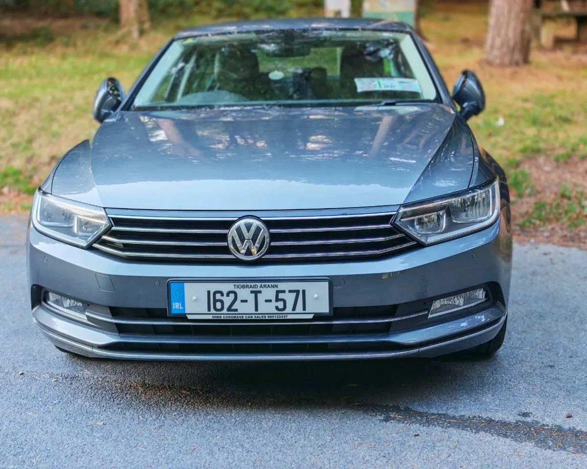 VW Passat 1.6 TDI luxury trim - Image 2
