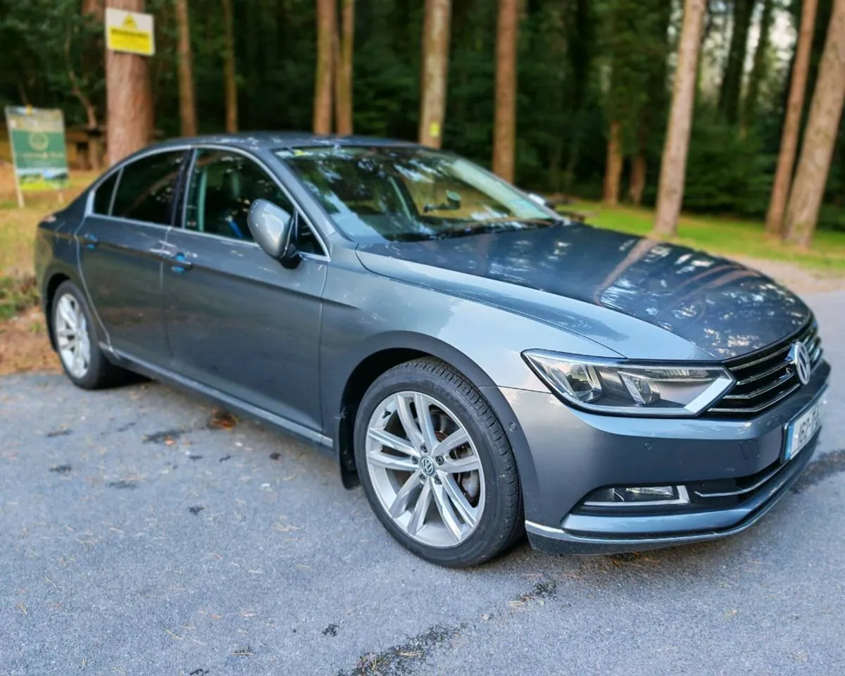 VW Passat 1.6 TDI luxury trim - Image 3