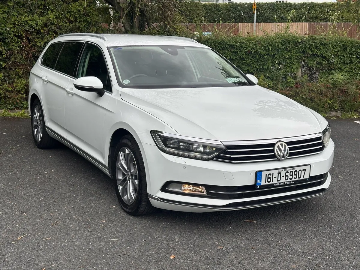 Volkswagen Passat Automatic Highline - Image 3