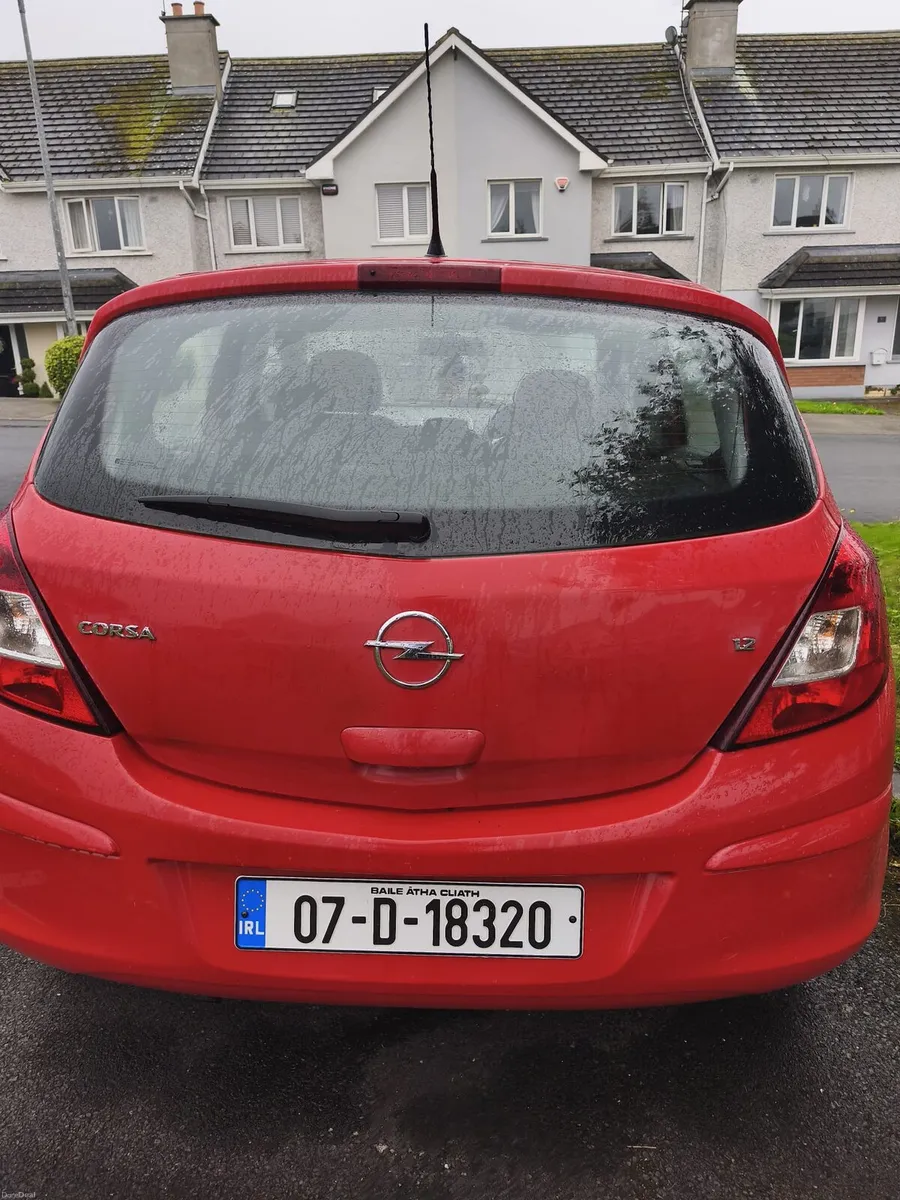 Car - Image 2