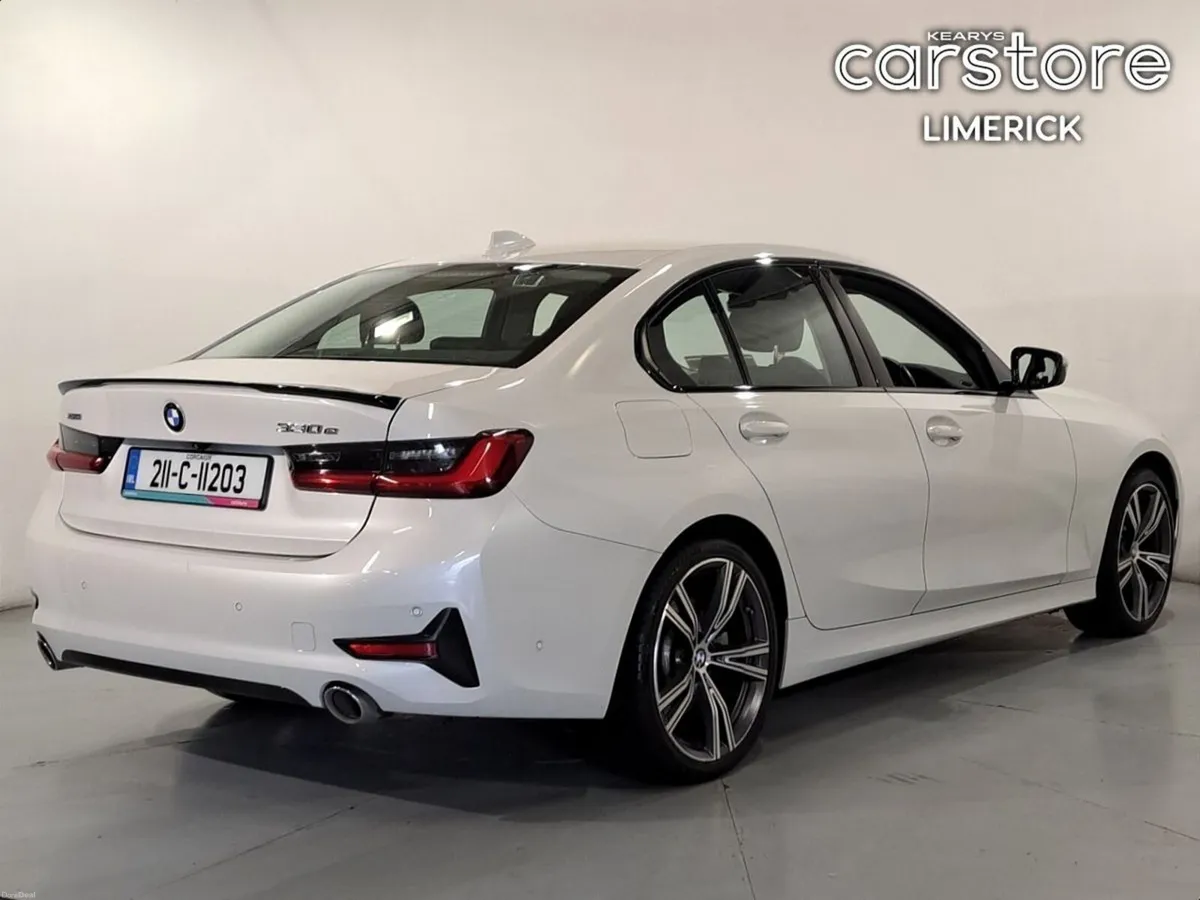 BMW 3-Series 330e xDrive Sport Pro Auto - Image 3