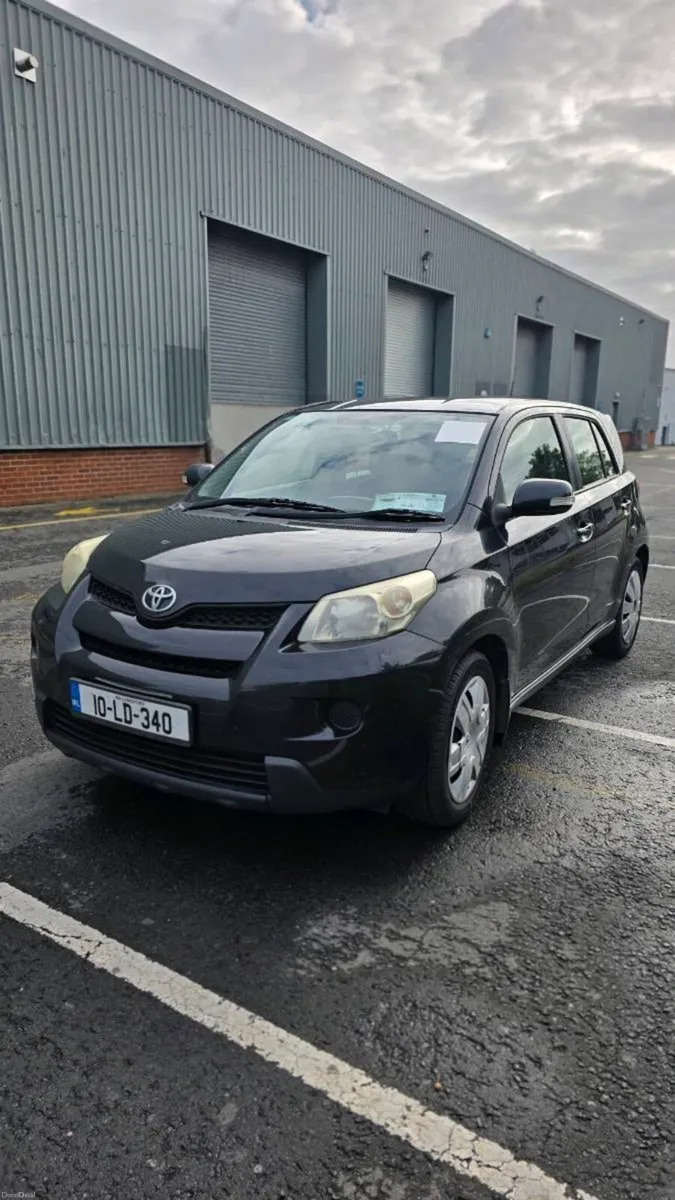 Toyota Urban Cruiser 2010 - Image 1