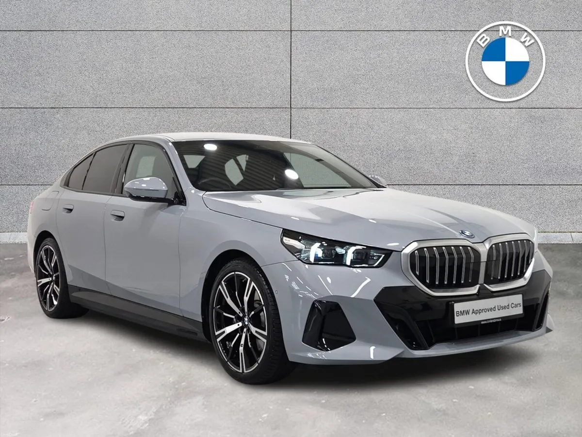 BMW 5-Series G60 530e M Sport Saloon XB1 - Image 1