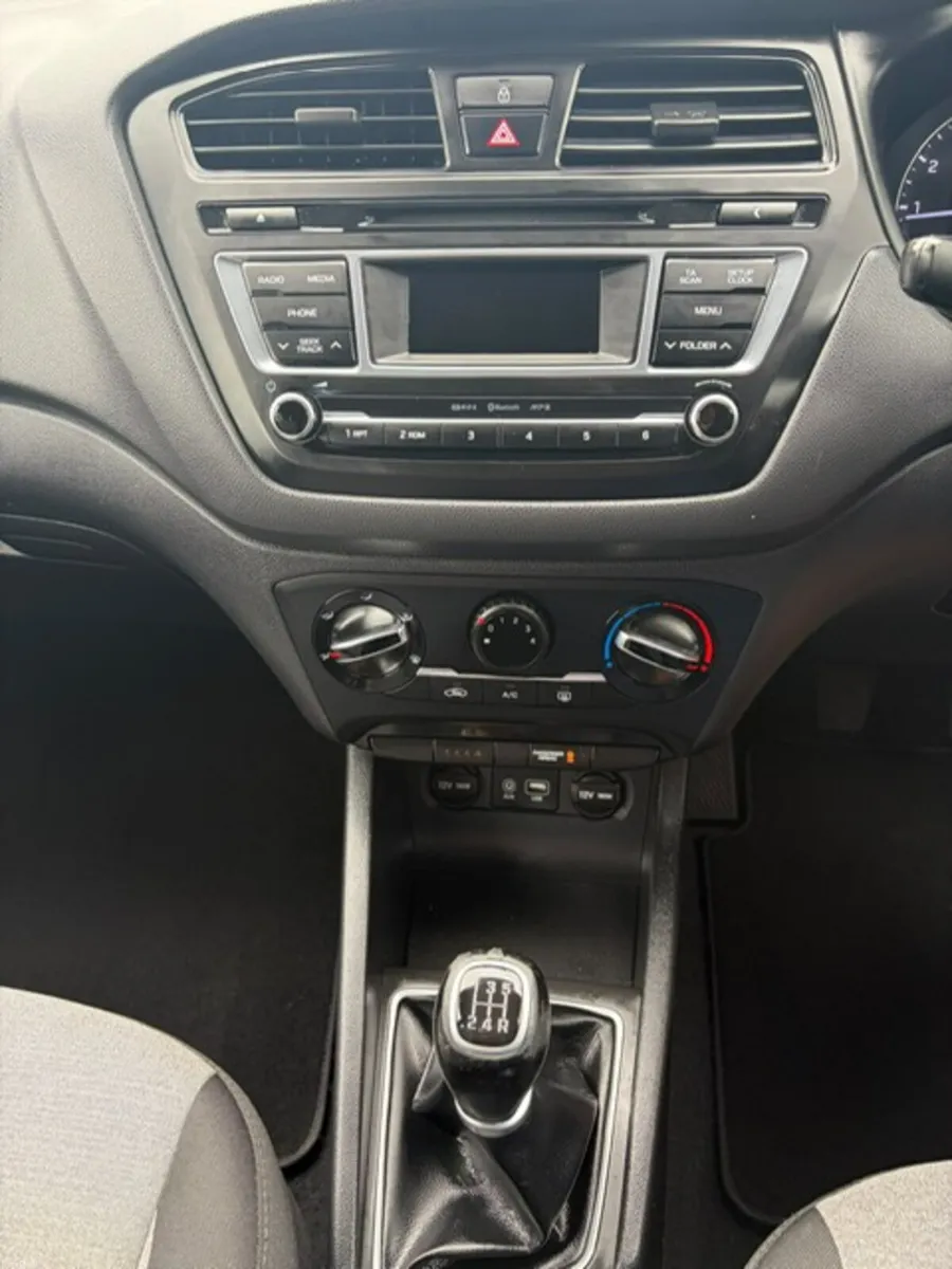 Hyundai i20 2016 - Image 5