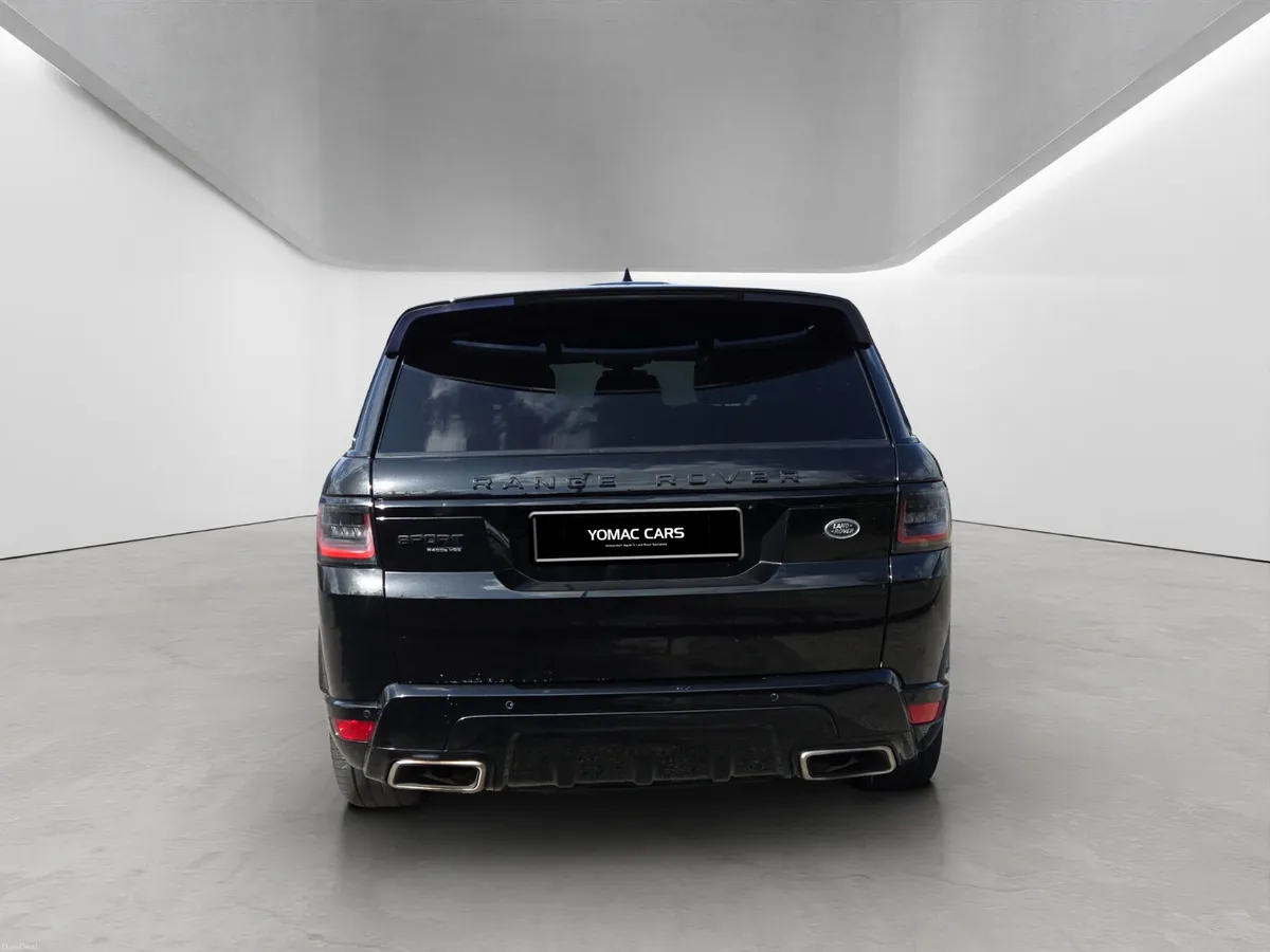 RANGE ROVER SPORT P400E HSE DYNAMIC - Image 4