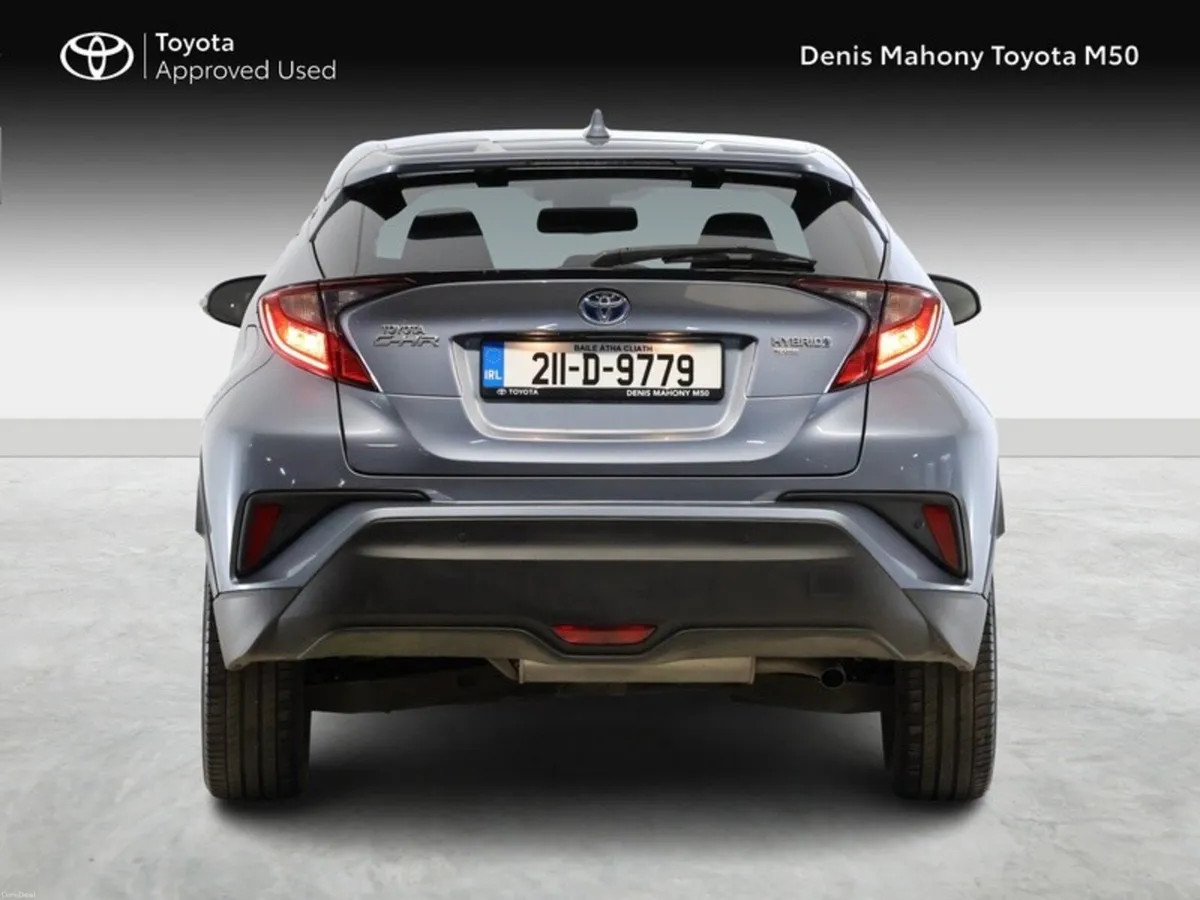 Toyota C-HR Hybrid Sport - Image 4