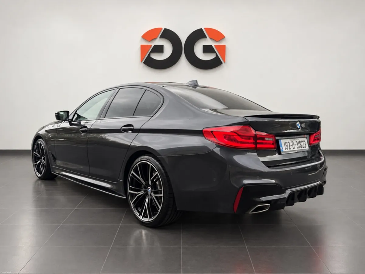 BMW 5-Series M SPORT AUTO 520 D - Image 3