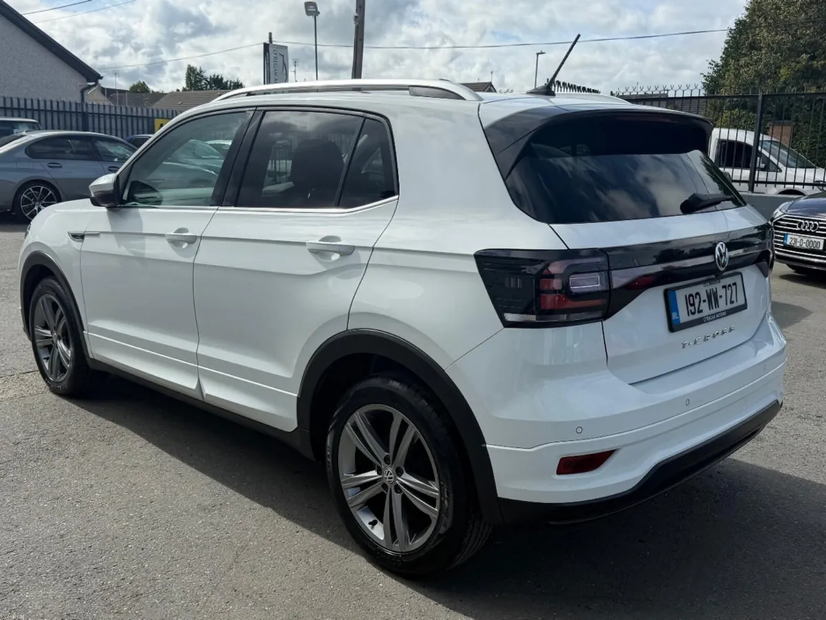 Volkswagen T-Cross 1.6 TDI R-LINE AUTO - Image 6