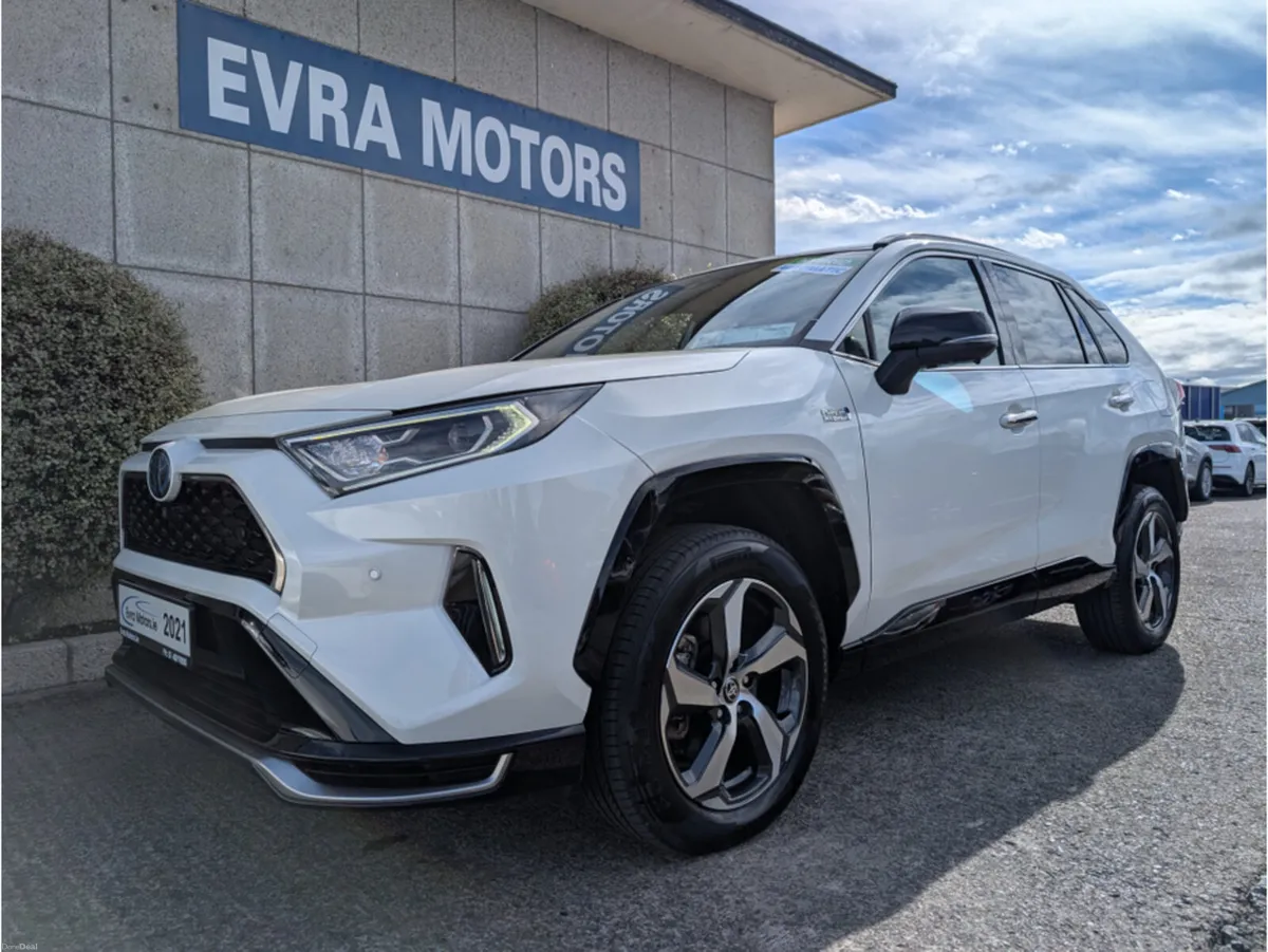 Toyota RAV4 G 4WD PLUG IN HYBRID AUTOMATIC 2.5 PET - Image 4