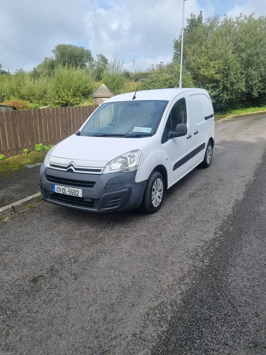 Citroen Berlingo 2017 - Image 2