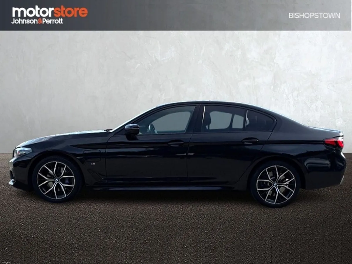 BMW 5-Series 530e M Sport Auto LCI - Image 5