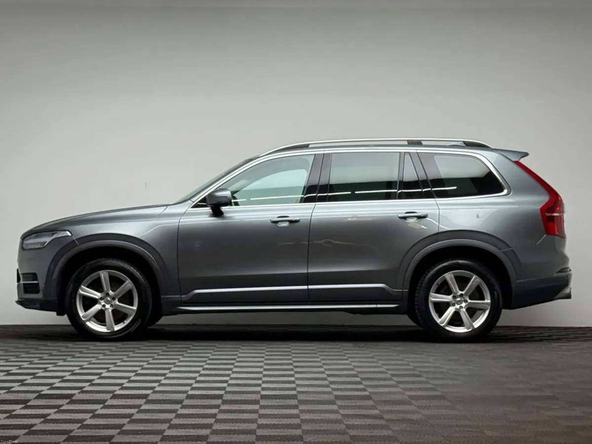 Volvo XC90 D5 AWD ED 5DR AUTO *7 SEATER* - Image 4